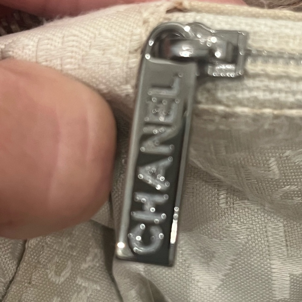 Chanel White Small Tote with COA - Picture 16 of 16